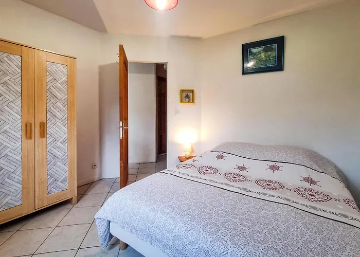 Stunning In Eyraud-crempse-maurens بيت للعطل