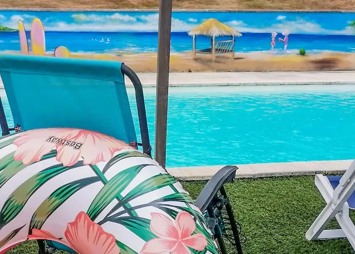 Stunning In Eyraud-crempse-maurens *