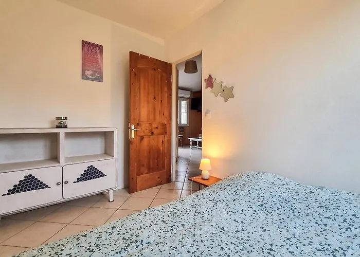 Prázdninový dům Stunning In Eyraud-crempse-maurens